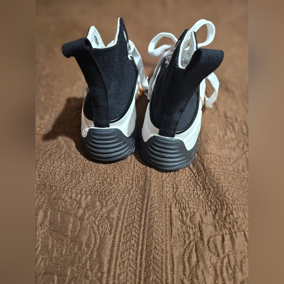 Madden Girl High Top Winnona Sneaker, Sz.8 - Picture 5 of 8